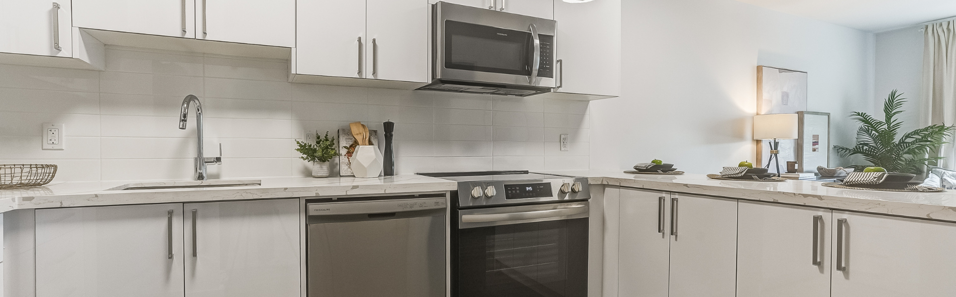 New kitchen of apartment in Meadowvale. Elora by Minto Apartments.